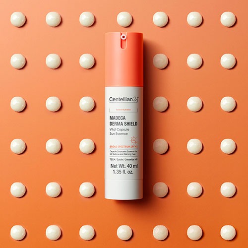 CENTELLIAN24 Madeca Derma Shield Safe Sun Essence, a 40 ml essence, front of the pack facing the camera